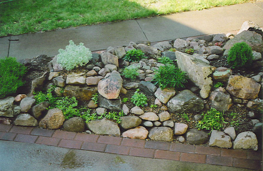 Rock Garden Construction Wiltrout Nursery Chippewa Falls Wi